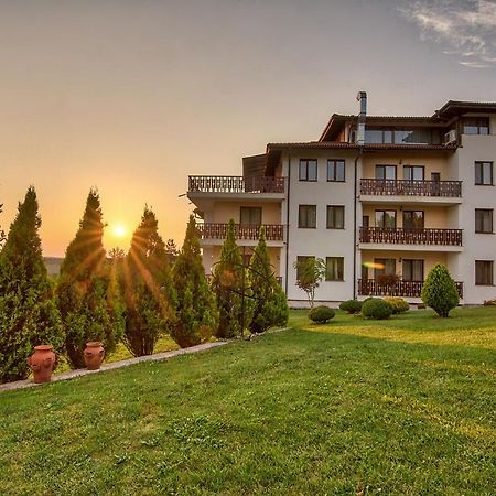 Park Hotel Arbanassi Arbanasi Exterior foto